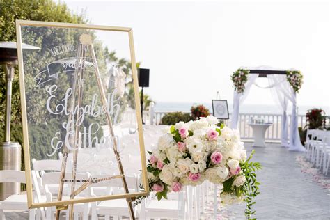 Real wedding inspiration from Shutters on the Beach in gorgeous ...