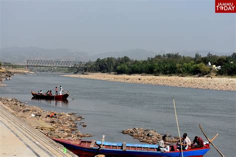 CHINAR SHADE : AKHNOOR , A HISTORIC TOWN ON THE BANKS OF RIVER CHENAB ...