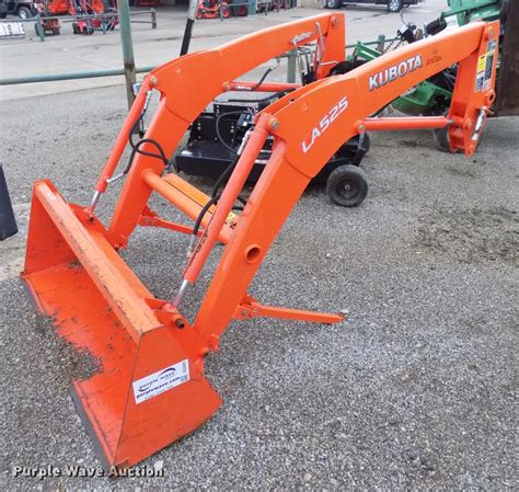 Kubota LA525 loader in Duncan, OK | Item DG3431 sold | Purple Wave