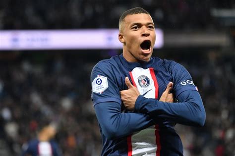 Arsenal transfer news: Kylian Mbappe talks explained as £40m Jurrien Timber deal 'close ...