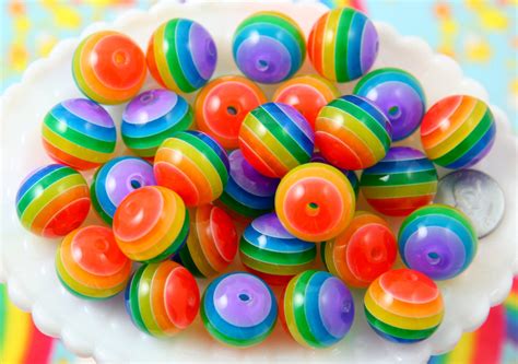 Rainbow Beads - 20mm Chunky Translucent Rainbow Striped Resin Beads ...