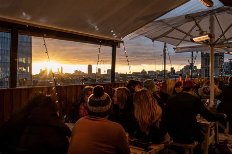 London Bridge Rooftop: Panoramic Brunch Hangout In London Bridge