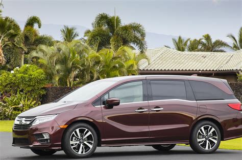 Honda Odyssey’s strengths include seating flexibility, improved ride - Chicago Sun-Times