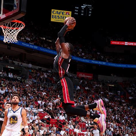 Through The Lens: Warriors vs HEAT 11/01/22 Photo Gallery | NBA.com