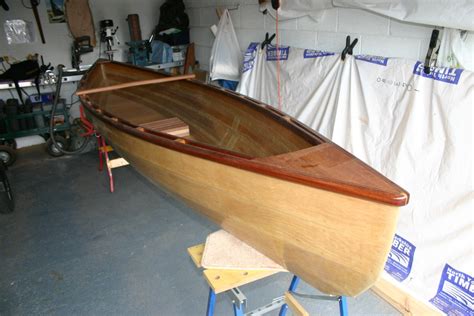 Alan Stancombe’s nearly there with his nicely made Cinderella – intheboatshed.net