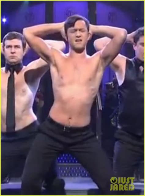 Shirtless Joseph Gordon-Levitt: 'Magic Mike' Dance on SNL - Watch Now ...