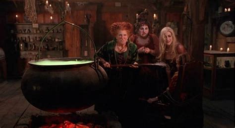 "Hocus Pocus:" The Witches' House and Other Filming Locations - Hooked ...