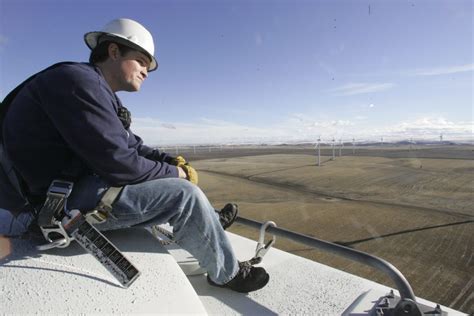 Wind Turbine Technician Blows Away Competition As Country's Fastest ...