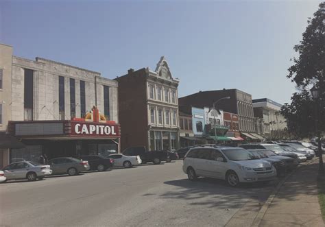 Bowling Green, KY – Bowling Green – Warren County Regional Airport