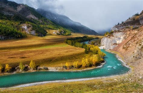 Amazing natural beauty of the Altai Mountains · Russia Travel Blog