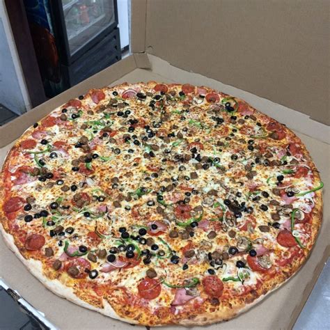 New York Giant Pizza - El Cajon, CA - 356 N Magnolia Ave - Hours, Menu, Order