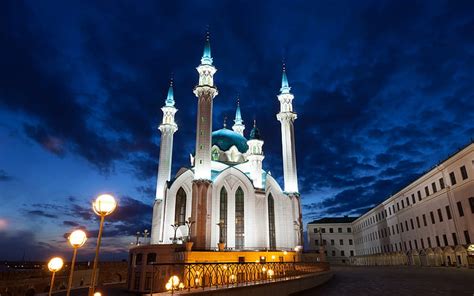 HD wallpaper: Kazan Mosque Kul Sharif Russia, white and blue mosque ...