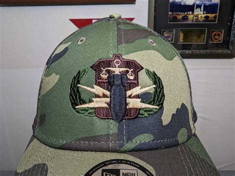 Camo EOD Crab Hat | Unit Emblem | BDU Camo Hat | Flex Fit Bomb Squad H ...