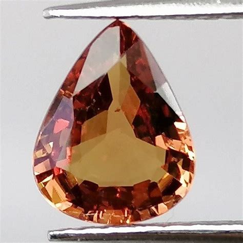 Padparadscha Sapphire - 0.99 ct - Catawiki