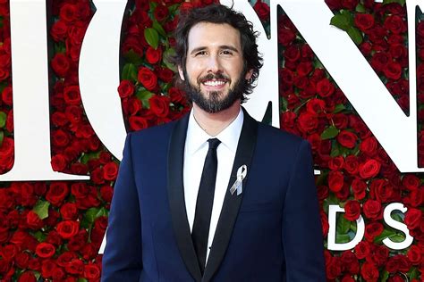 Josh Groban's Dating History - TrendRadars