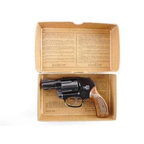 SMITH & WESSON , MODEL: AIRWEIGHT , CALIBER: 38 SPL