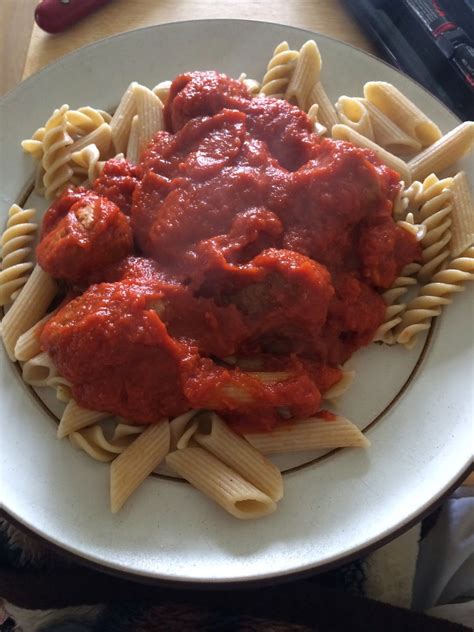 Vegetarian to vegan: Quorn meatballs in a pasta and tomato sauce