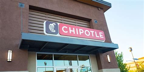 Chipotle Will Close Up To 65 Locations