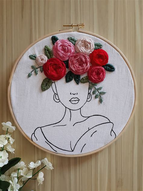 Embroidery Hoop Art - Opal Crown