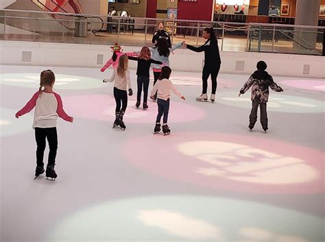 Galleria Dallas Ice Skating Center