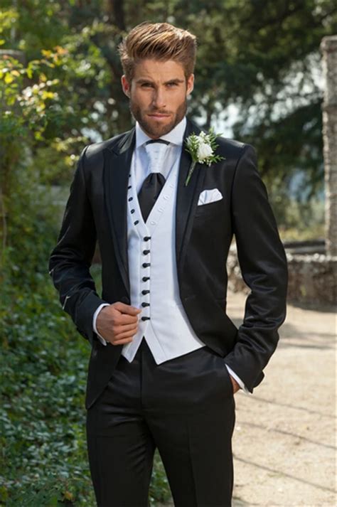 2015 Custom Made Italian Formal Men Suits Groom Tuxedos Wedding Suit Best men Suits Prom Free ...