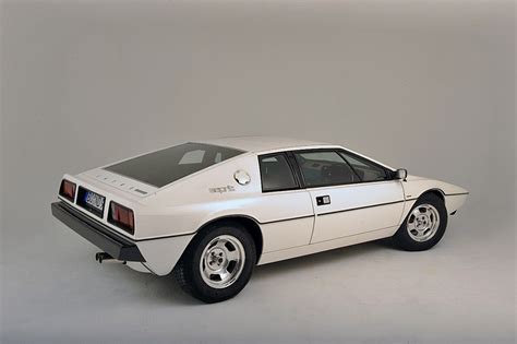 1976→1980 Lotus Esprit S1 | Lotus | SuperCars.net