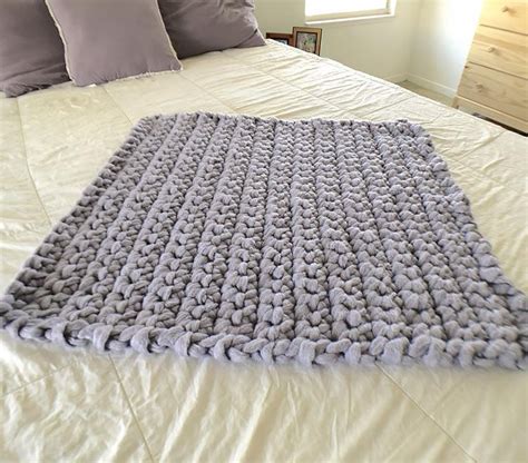 Chunky Finger Crochet Blanket Patterns - Beautiful Dawn Designs