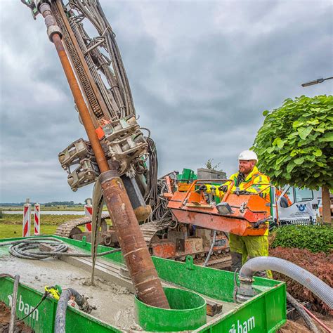 Innovation in dike reinforcement: Van Oord and GMB install dike pin ...