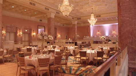 Elegant wedding at the Fairmont Royal York Hotel ⋆ Rebecca Chan Weddings & Events