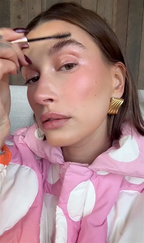 Hailey Bieber shows off ‘Sugar Plum Fairy’ makeup ahead of 27th birthday