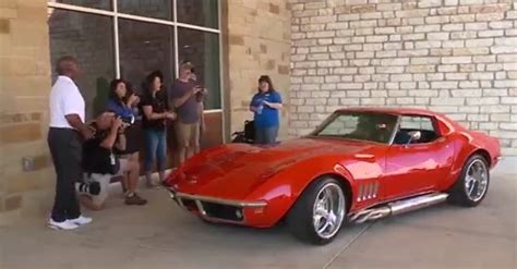 Bee Cave teen gets his wish to ride in old-school Corvette | KXAN Austin