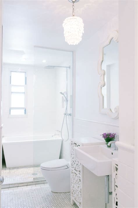 All-White Bathrooms That'll Make You Want To Renovate Yours | Interiors, Powder room and Bath