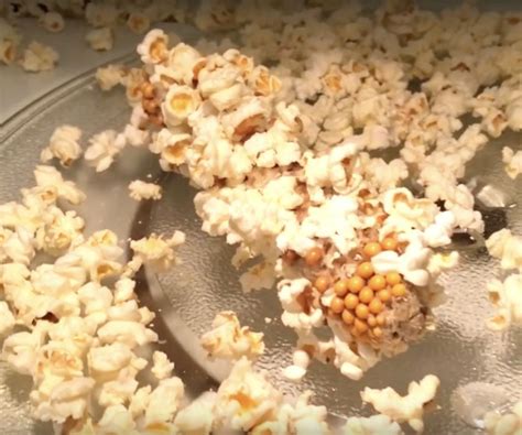 3 Minute Popcorn on a Cob : 4 Steps - Instructables