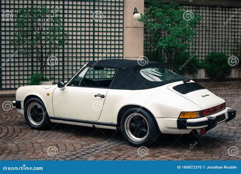 White Classic Porsche 911 Carrera Cabriolet Editorial Image - Image of ...