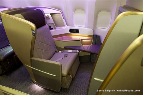 Flying Business Class on a Singapore Airlines Boeing 777-300ER ...