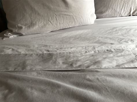 Parachute Sheets Review - Percale and Sateen | Sleepopolis