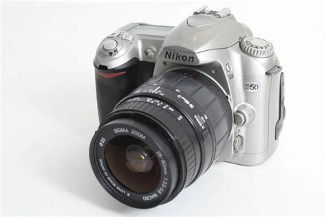 Nikon D50 silver with 2 lenses - Catawiki