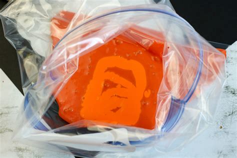 Mess Free Pumpkin Painting In A Bag - Little Bins for Little Hands