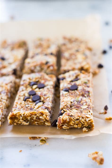 How to Make Homemade Granola Bars | Super Easy and Versatile Granola ...