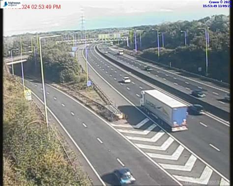 Latest CCTV Camera Feeds from the M25 Motorway - Traffic Cameras UK