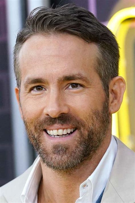 Ryan Reynolds Haircut To Look Cool Daily | MensHaircuts.com