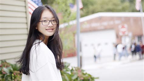 Class 2020: Meet Qi Zheng - MFA Design