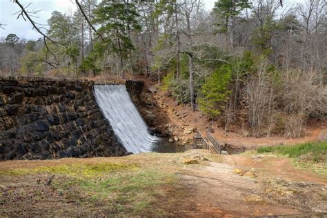 Where to go Hiking in Greenville? Paris Mountain State Park.