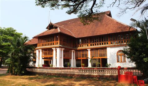 Bolgatty Palace | Museums in Kerala | Kerala | Kerala