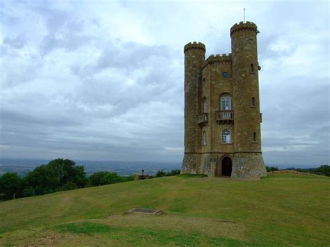 Broadway Tower, Cotswolds | Jonathan Stonehouse | Flickr