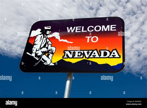 California nevada border hi-res stock photography and images - Alamy