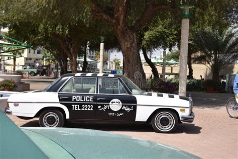 Classic Abu Dhabi Police Cars Exhibition in Al Ain City, February 26 ...