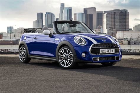 Used 2019 MINI Convertible John Cooper Works Review | Edmunds