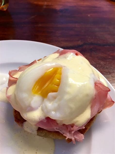 Foolproof Sous Vide Eggs Benedict | Recipe | Eggs benedict, Sous vide ...