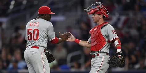 Hector Neris gets save in comeback win